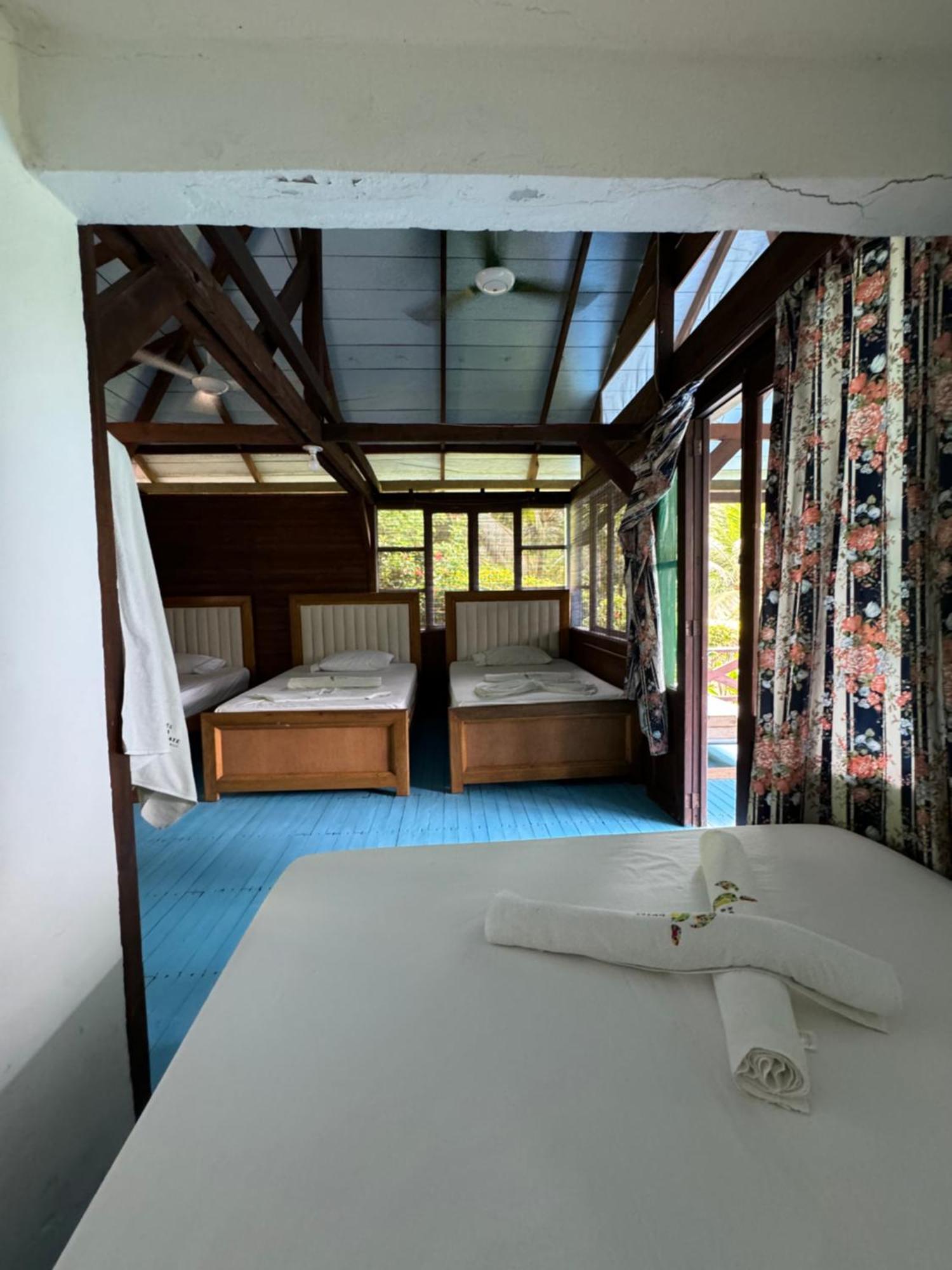 Hotel Bahia Aguacate กาปูร์กานา ภายนอก รูปภาพ