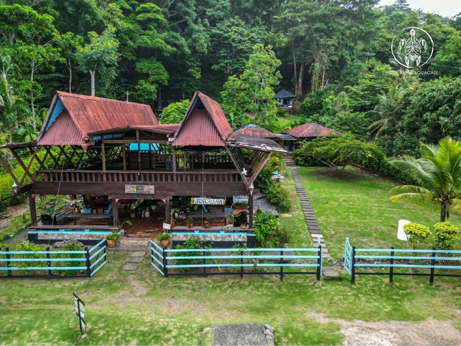 Hotel Bahia Aguacate กาปูร์กานา ภายนอก รูปภาพ